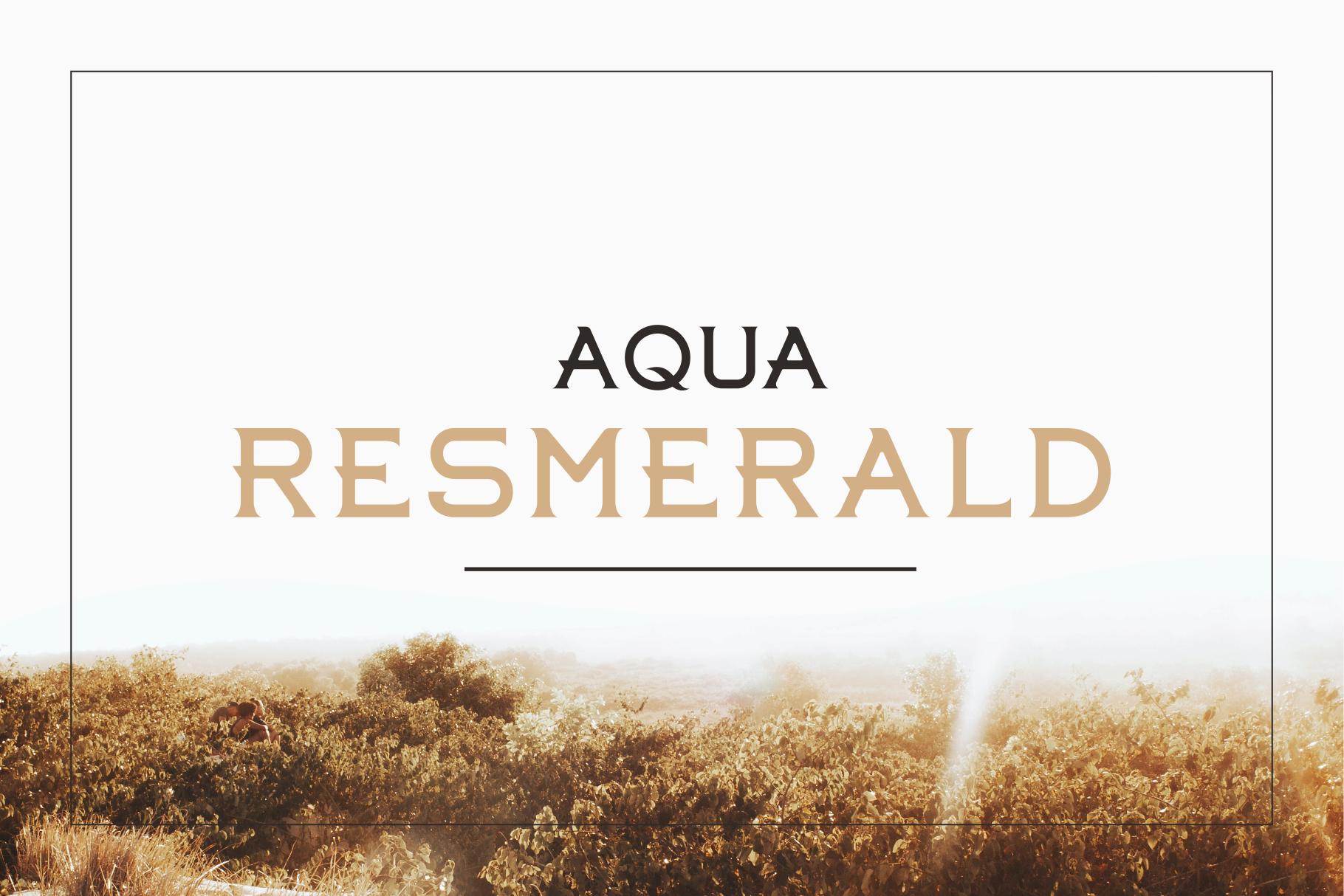 Aqua Resmerald Font