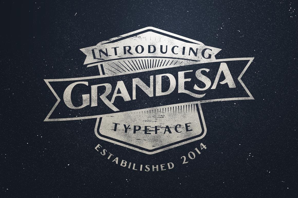 Grandesa Font