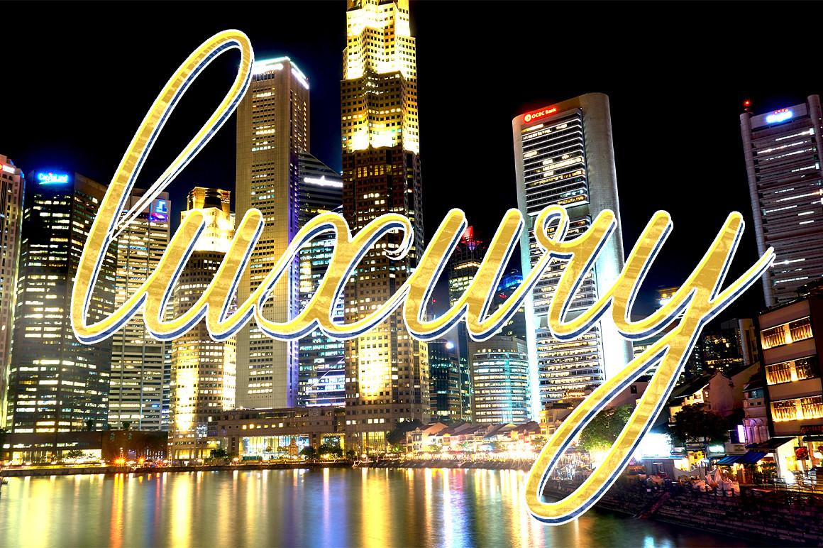 Luxury Font