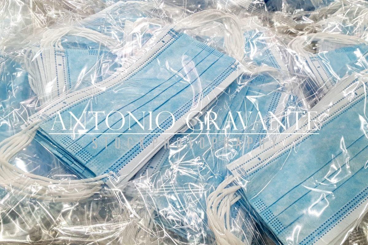 Individually Wrapped Surgical Masks