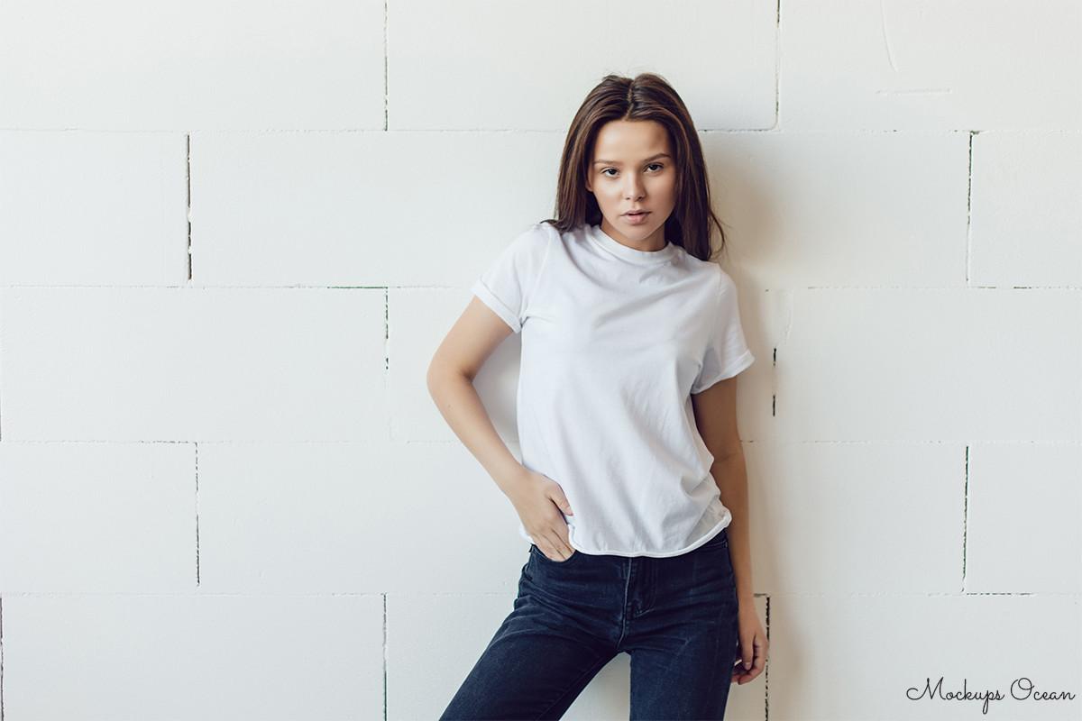 Girl T-shirt Mockup