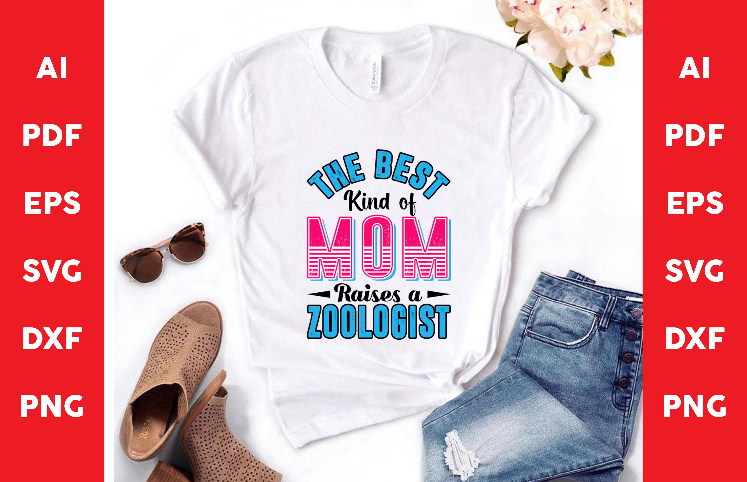 The Best Kind of Mom Raises a Zoologist