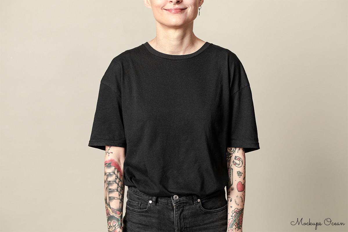 Black T-shirt Mockup