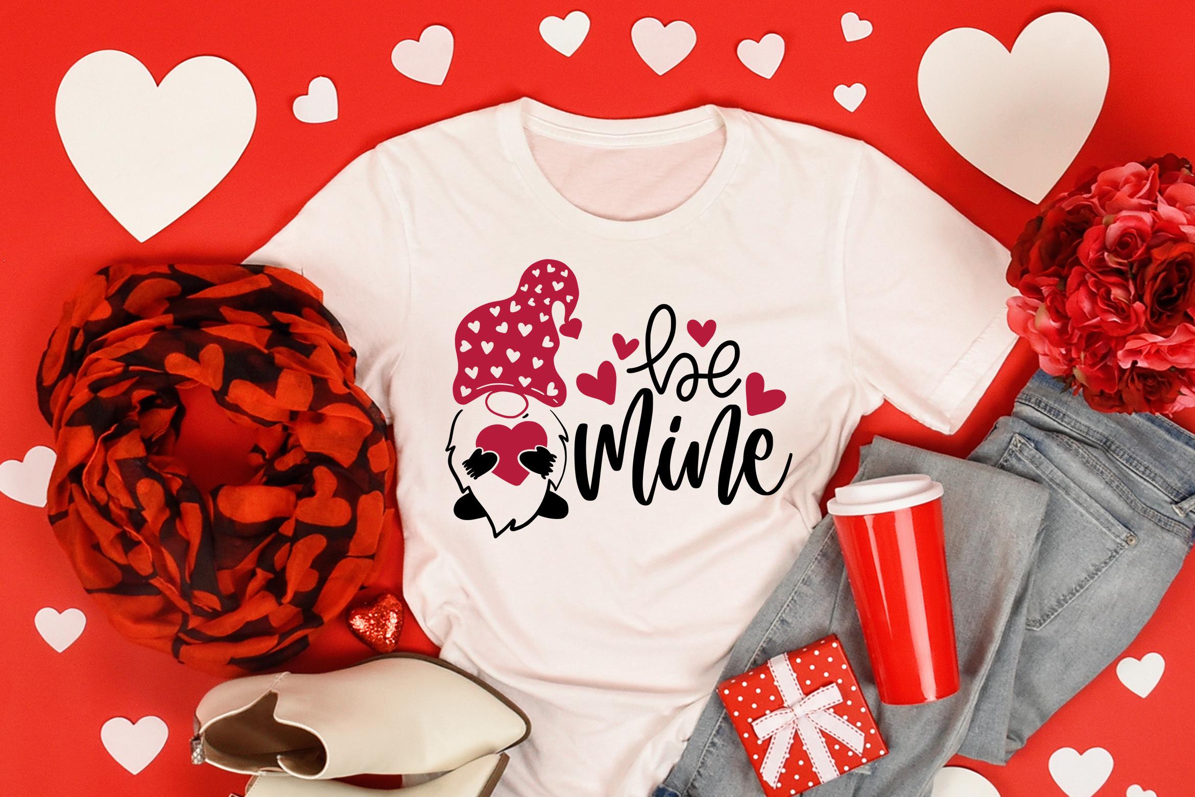 Valentine Gnome SVG Quotes Be Mine