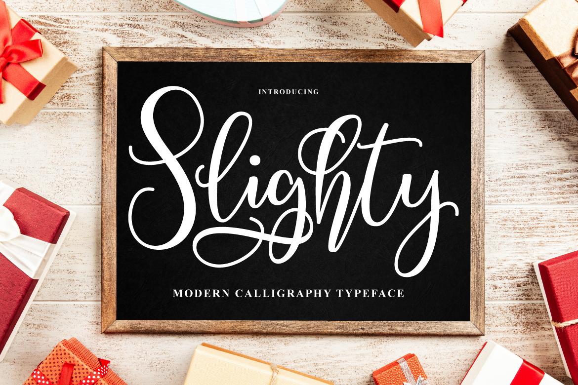Slighty Font