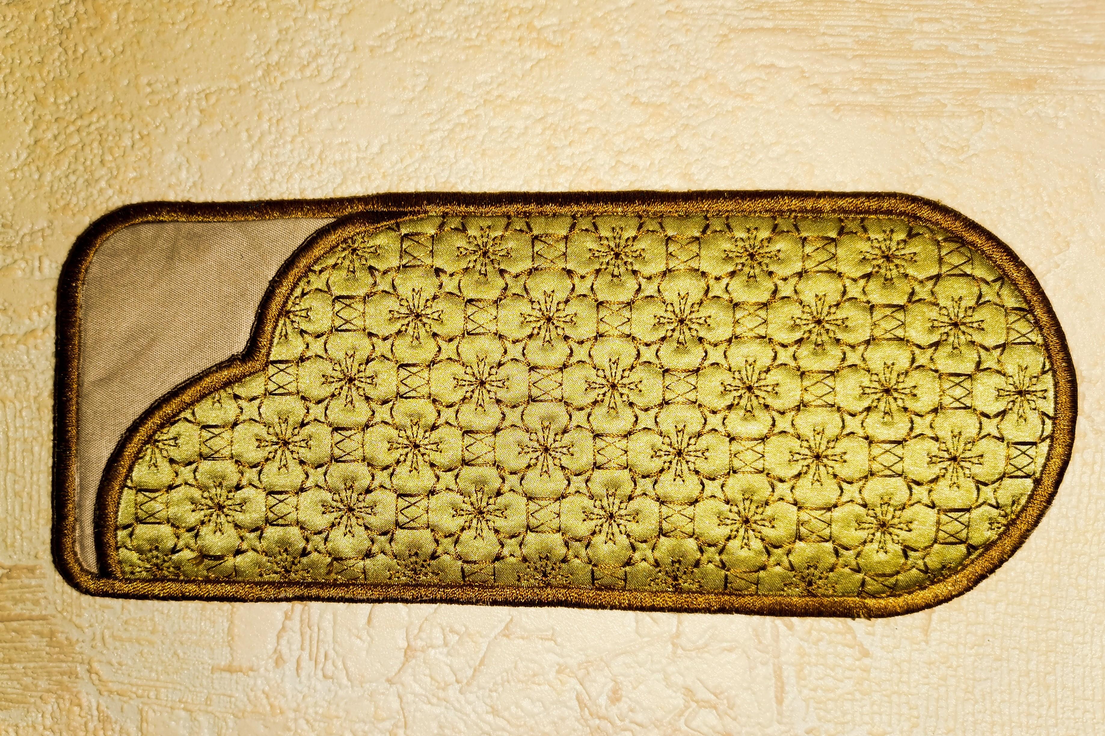 Eyeglass Case Flowers