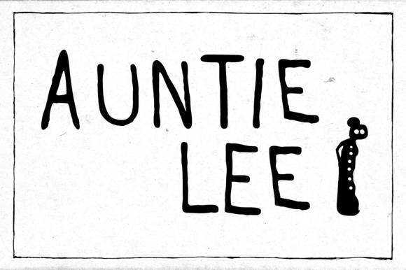 Auntie Lee Regular Font