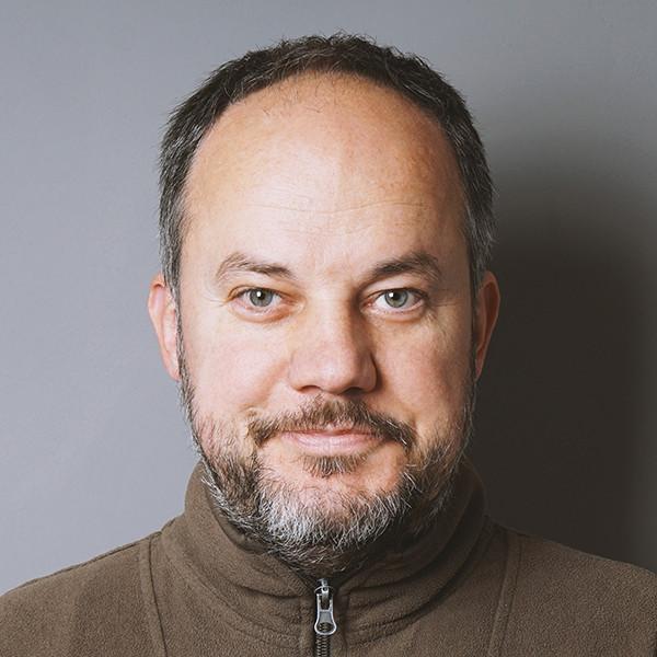 axel.bueckert