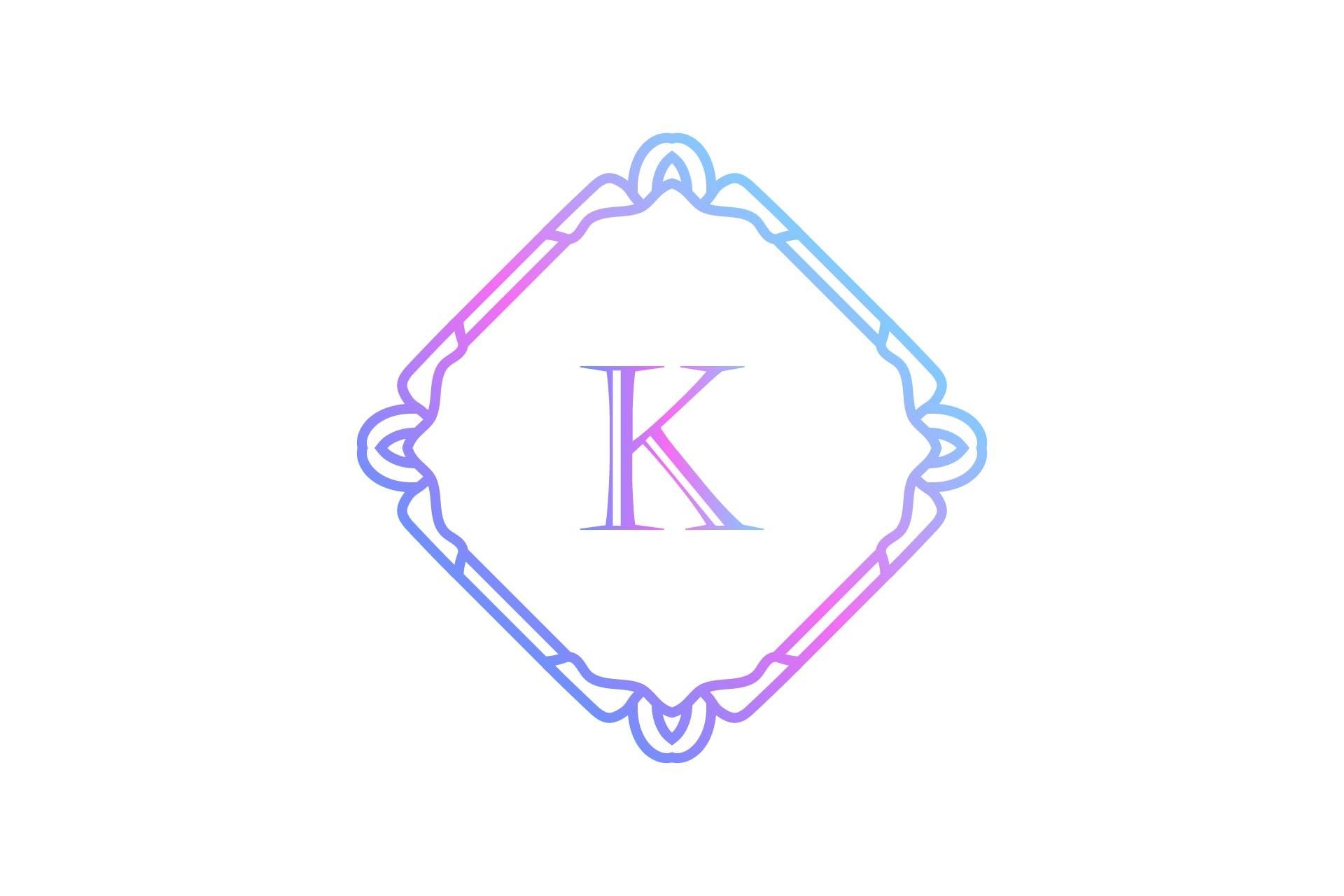 Monogram Graphic Unique