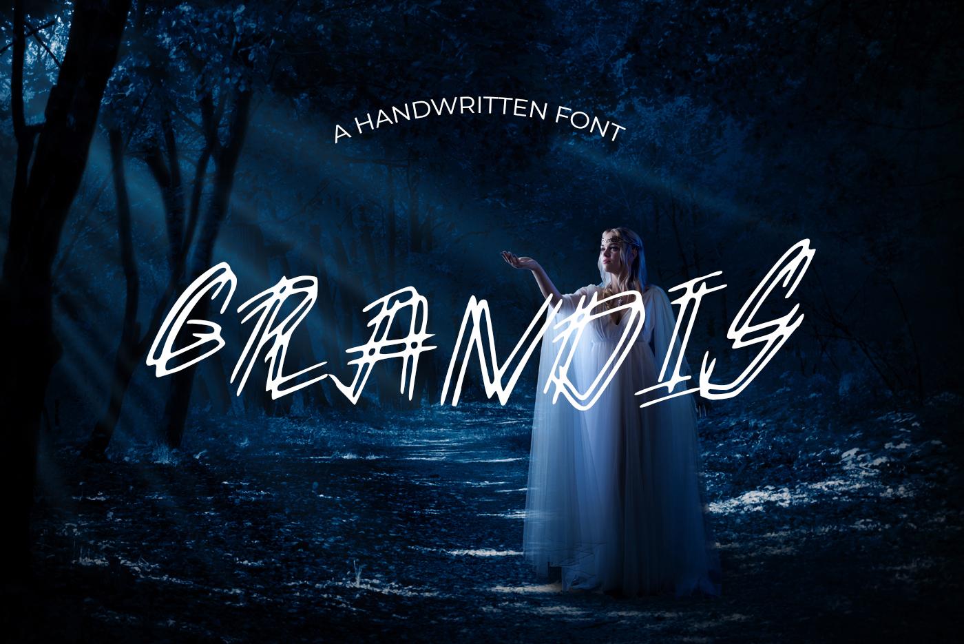 Grandis Font